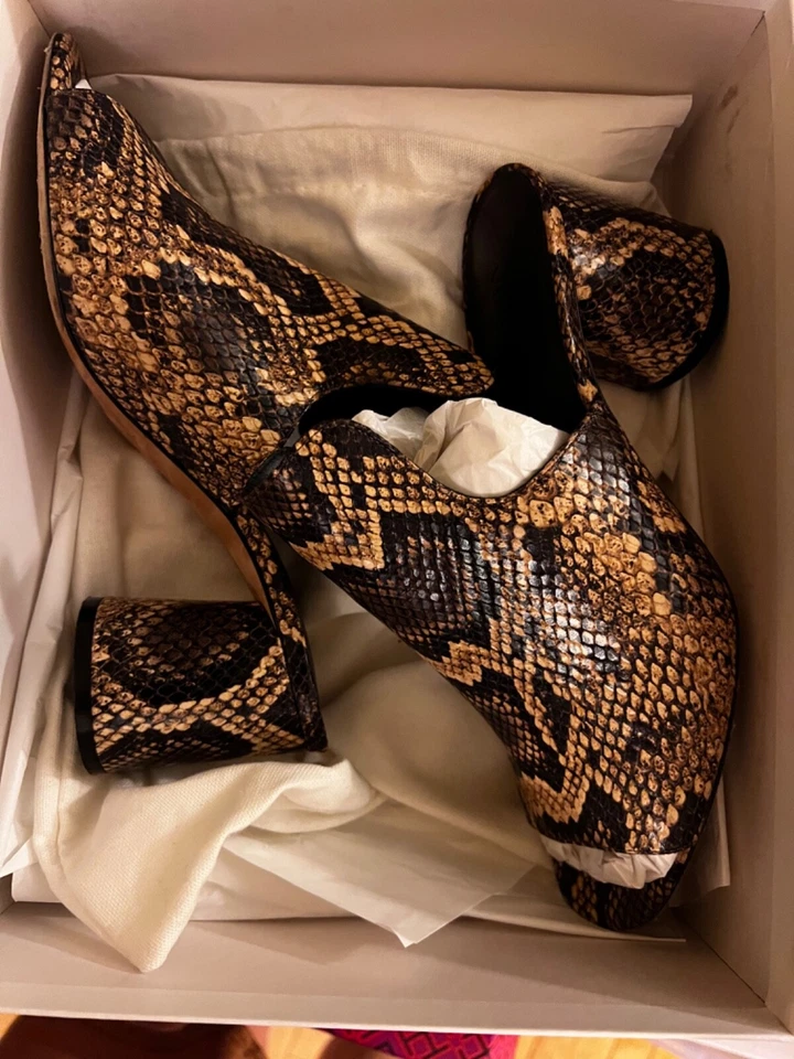 Vince. Sandalia de tacón de cuero con estampado de serpiente Heath Senegal talla 9 Foto 4 de 4