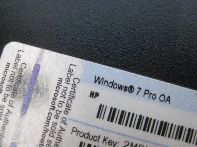 Estación de trabajo HP Z200 Xeon Quad Core X3430 CPU @ 2,4 GHz 4 GB RAM, 2x 500 GB HDD Foto 3 de 4