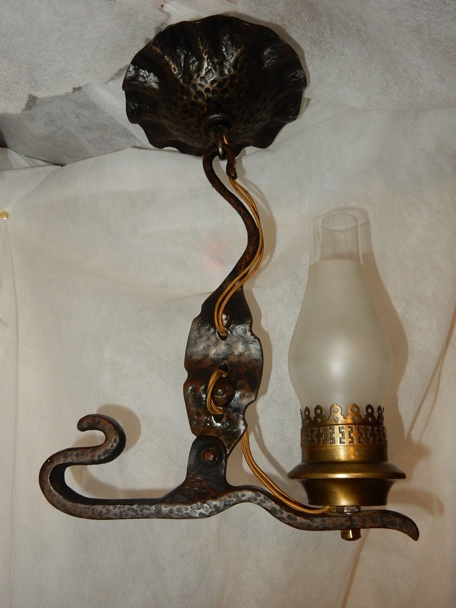1-Light Antique Bronze Die Cast Brass Well Light 1-Light Antique Bronze Die Cast Brass Well Light