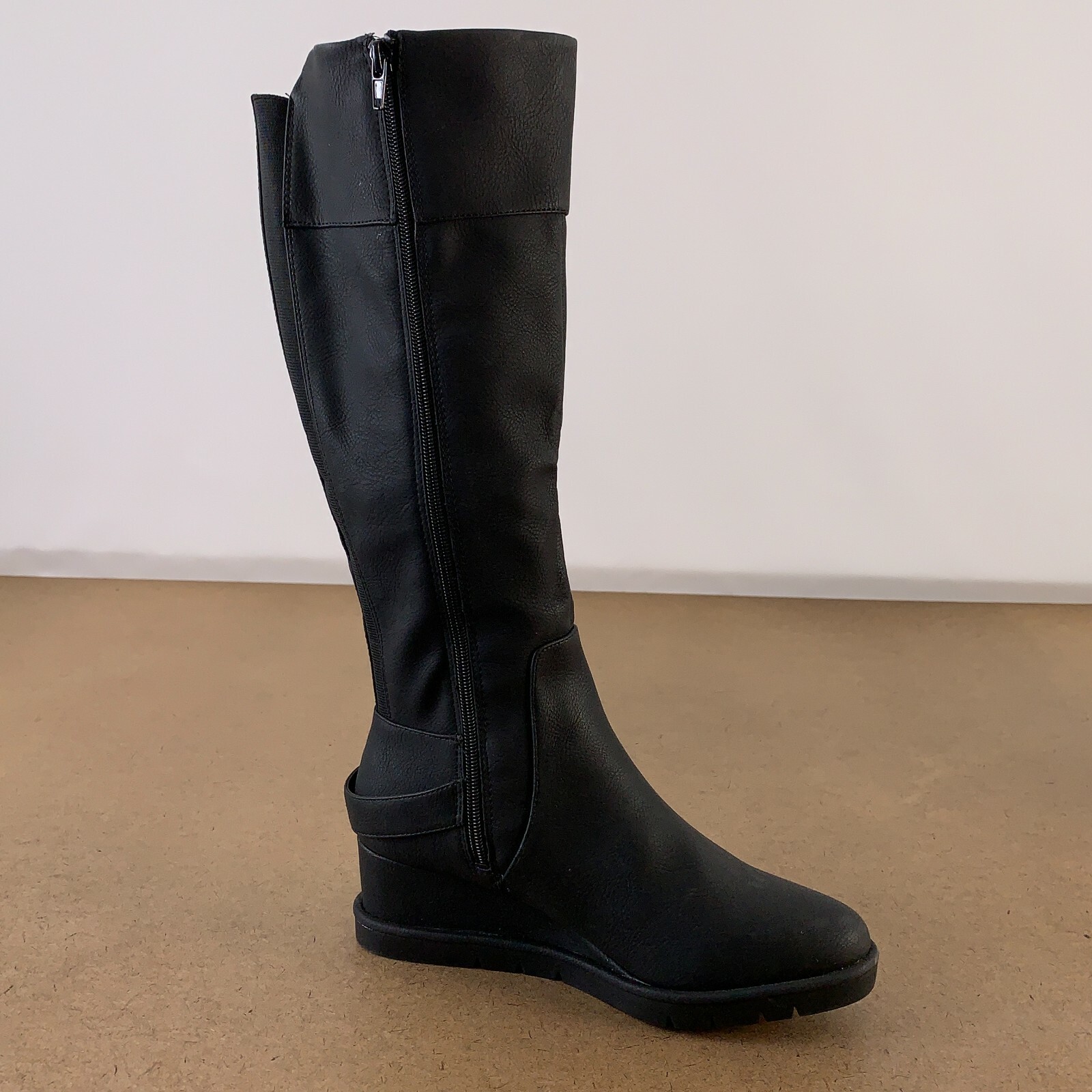 LifeStride Women's Shoe Size 8.5 Wide Black Shana Water Resistant Tall