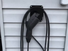 j1772 Plug Holder with Cord Management for EV cars, Telsa, Chevy Volt - Black
