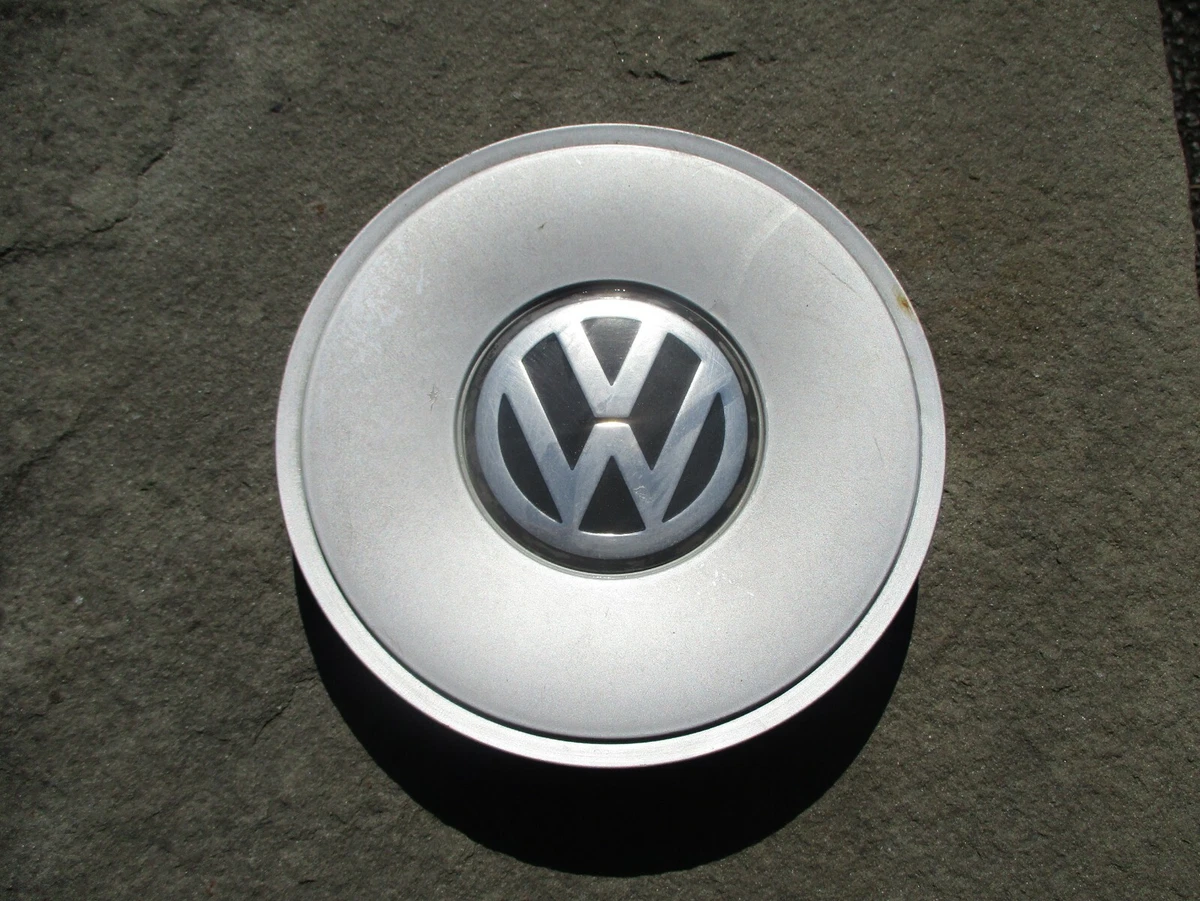 One factory 1998 to 2001 Volkswagen Passat alloy wheel center cap