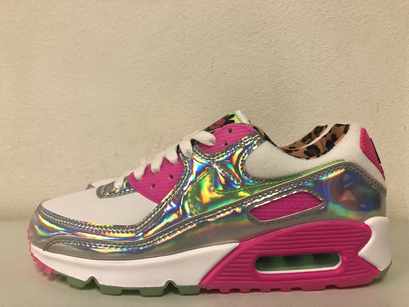 Nike Womens Air Max 90 LX Daisy Leopard 