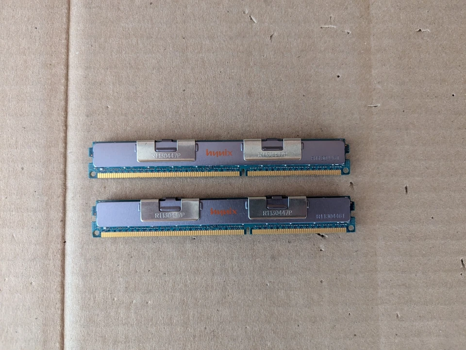 LOT OF 2 HYNIX 8GB HMT41GV7BMR8A-G7 PC3L-8500R DDR3-1066 SERVER RAM A4-10(22) - Image 2 of 3