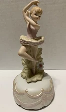 Vintage Lefton Porcelain Ballerina Music Box Swan Lake Figurine Works Great 7"