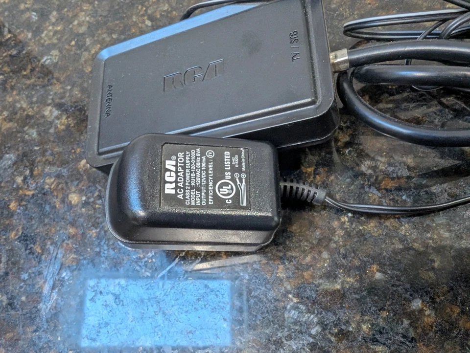 RCA HDTV Antenna Amplifier, Model ANT1450B - Image 4 of 4