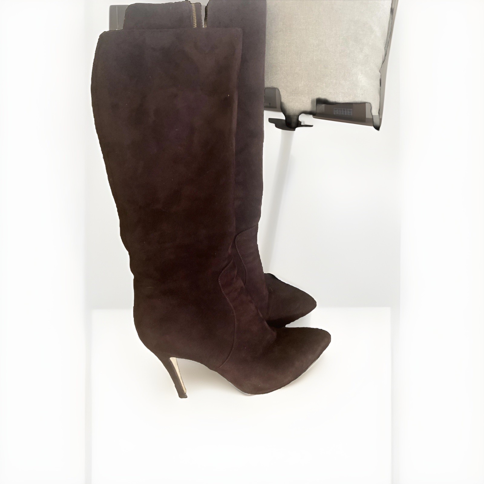 Butter Shoes Brown Suede Knee-High Boots Pointed Toe Stiletto Heel Size 40 Italy