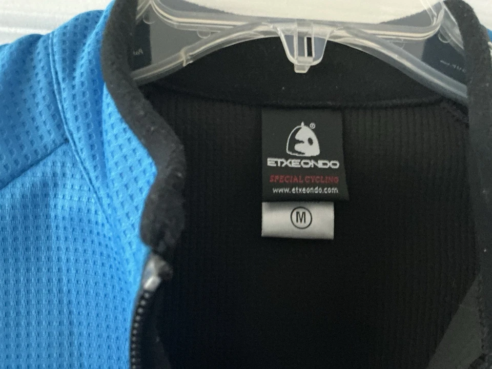 ETXEONDO Cycling Jacket Jersey Womens Medium Blue Black Windstopper Full zip - Image 2 of 4