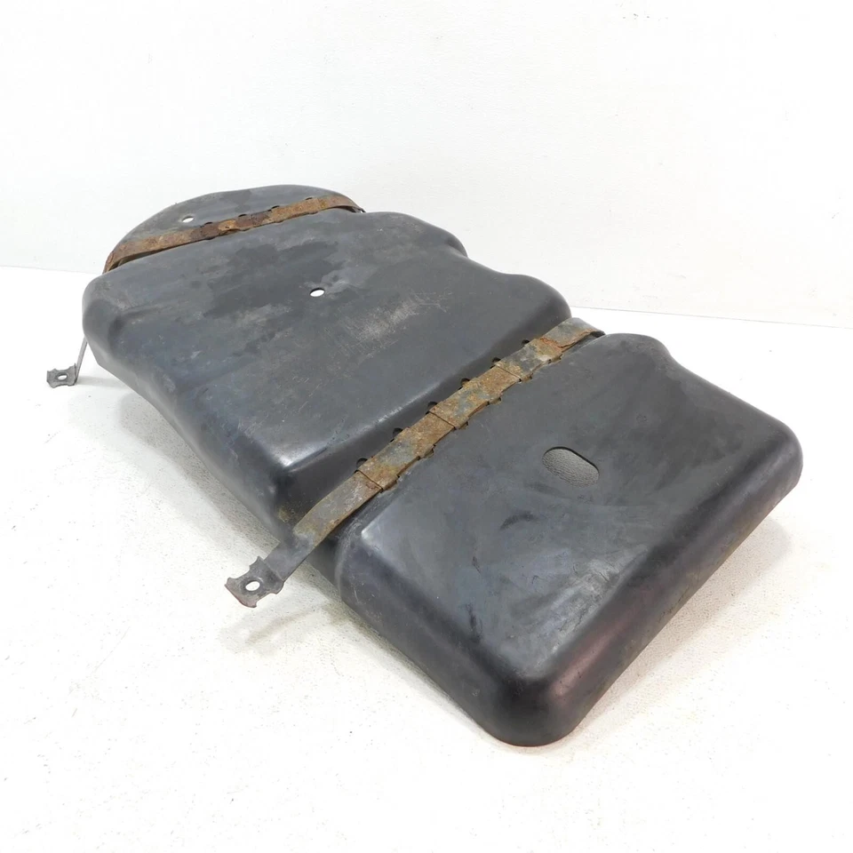 04-10 Cubierta de protección izquierda tanque de combustible Porsche Cayenne VW Touareg 7L0201973 OEM Foto 3 de 4