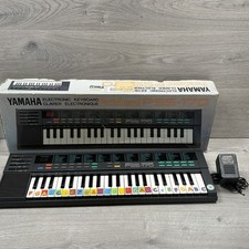 Retro Yamaha Portasound PSS-170 Voice Bank Electronic Keyboard + PSU