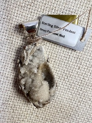 STARBORN Natural Drusy Fossil Half Shell Pendant Fossil Gemstone Nature 925 SS