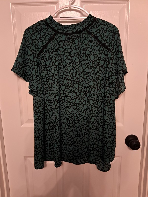 Torrid Heart Print Forrest Green Black Flutter Sleeve High Neck Blouse 2X 