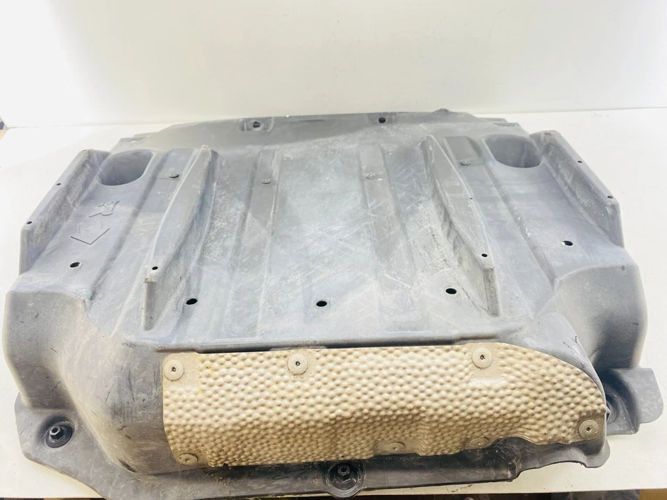 10-15 LEXUS IS350 IS250 CUBIERTA PROTECTORA CONTRA SALPICADURAS PISO PARTE INFERIOR TRASERA OEM Foto 2 de 4