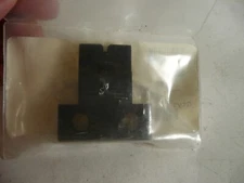 NEW GENUINE CARR LANE CL-0-SFC SERRATED FIXED EDGE CLAMP (LOW NOISE)