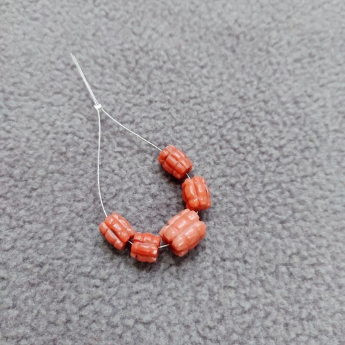 Cuentas de melón coral italiano natural vintage talladas en coral cuentas briolette piedras preciosas - Imagen 3 de 16