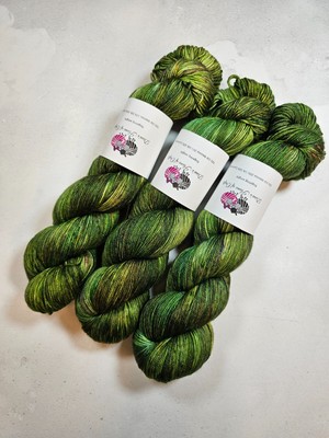 SW Merino Silk Cashmere Garn, 4-fädig, Fingergewicht, 100g, LOST GARDEN
