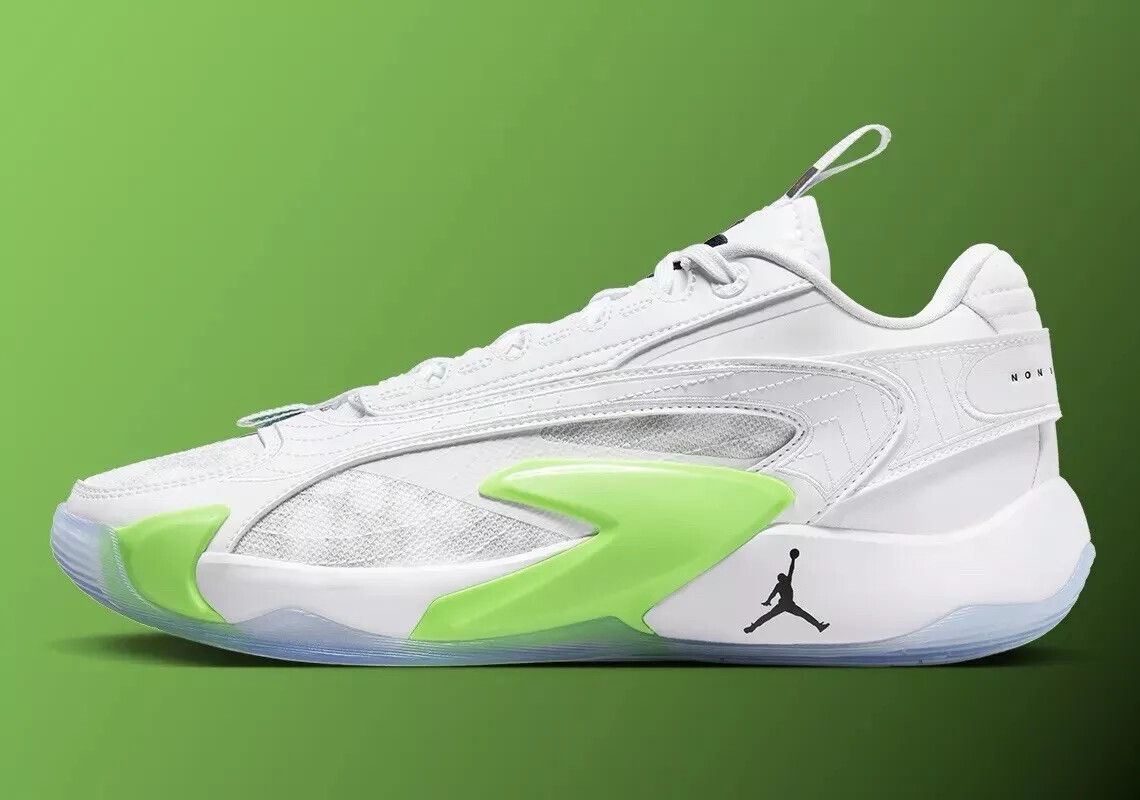 Мужские баскетбольные кроссовки Nike Air Jordan Luka 2 Trick Shot бело-зеленые DX8733-103