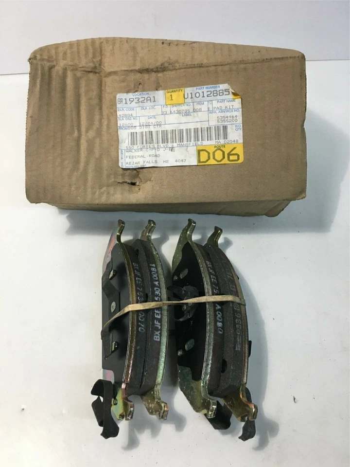 Zapata de freno delantera Kti V1012885-C42 nuevo de fábrica OEM Dodge Stratus Chrysler Cirrus Foto 2 de 3