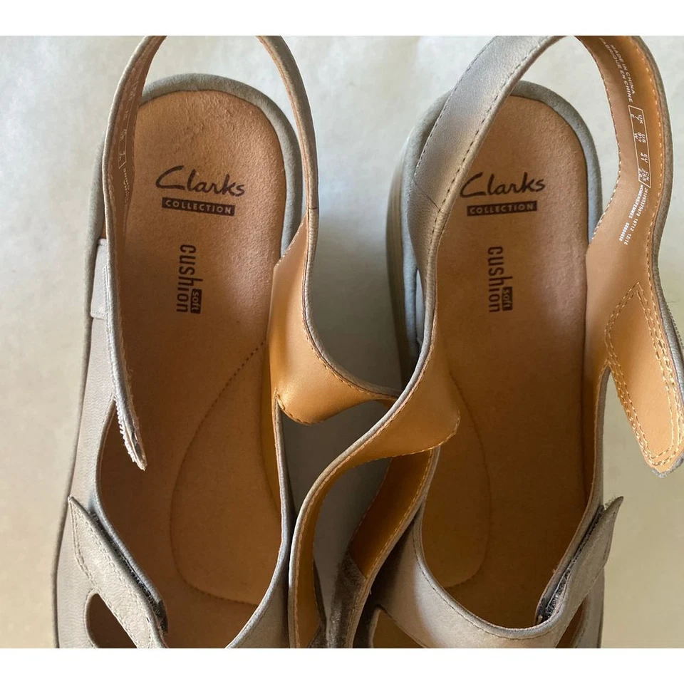 Clark's Reedly Juno Triple Correa Cuña Nubuck Talla 9 1/2 Ancho. Foto 4 de 4