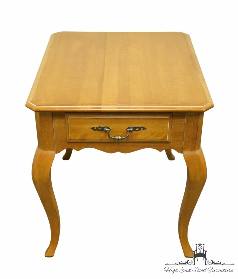 ETHAN ALLEN Country French Collection 22" Accent End Table 26-8203 - 246 Finish - Image 3 of 4