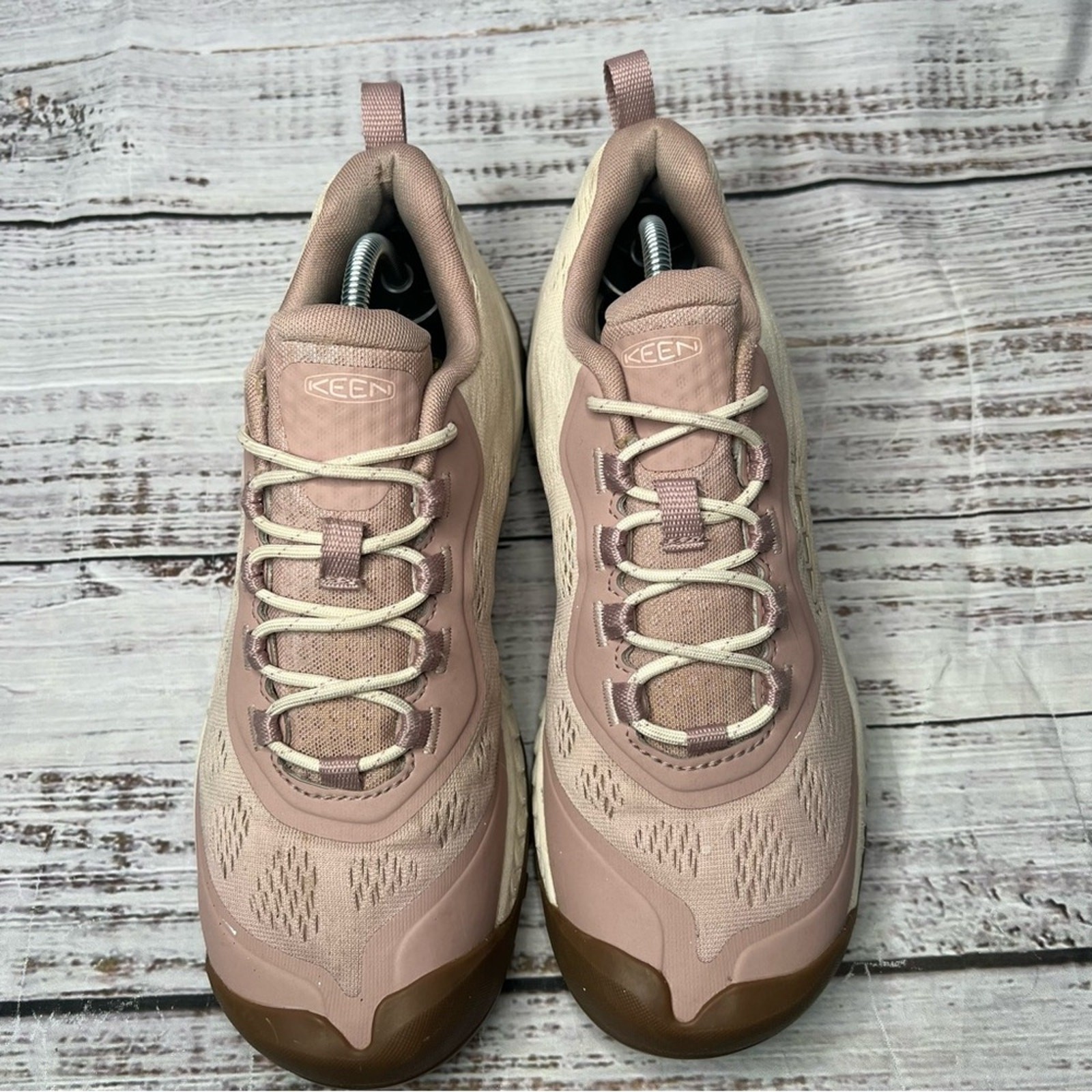 Scarpe da trekking Keen NXIS Speed donna 9 rosa beige sneakers