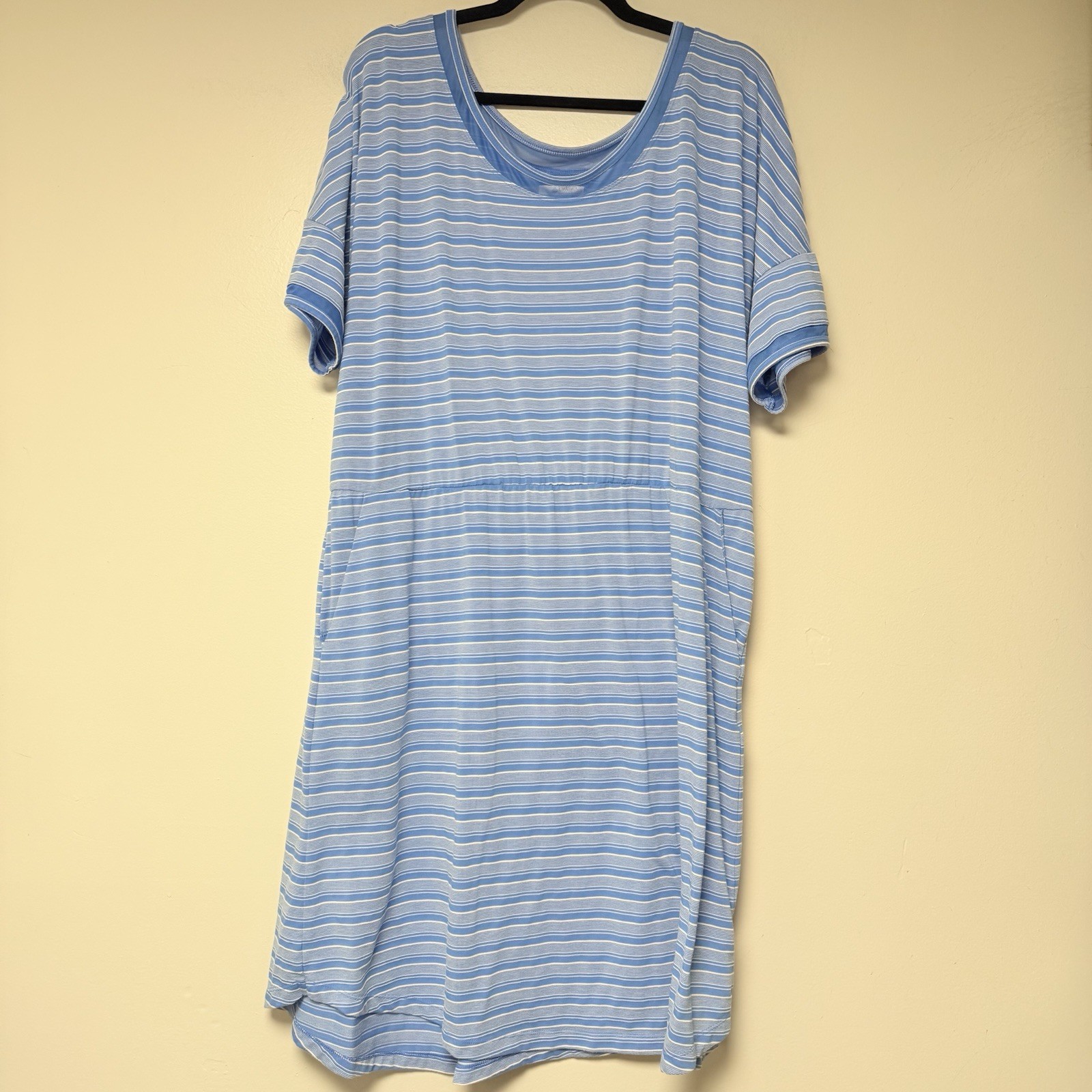 Columbia Women’s Blue Striped Dress Size 1X