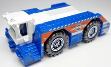 2016 MATCHBOX RUNWAY WRANGLER AIRPORTER 12B BLUE 1:64 DIECAST 3" TRUCK W/ ORANGE