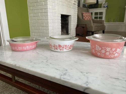 Vintage PYREX Pink Gooseberry Casserole Dishes with Lids Set of 3 (471-472-473)