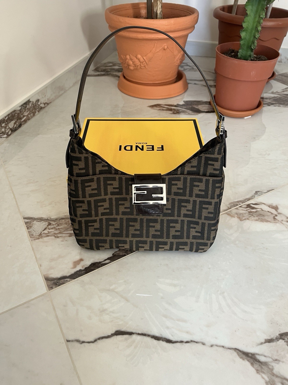borsa fendi