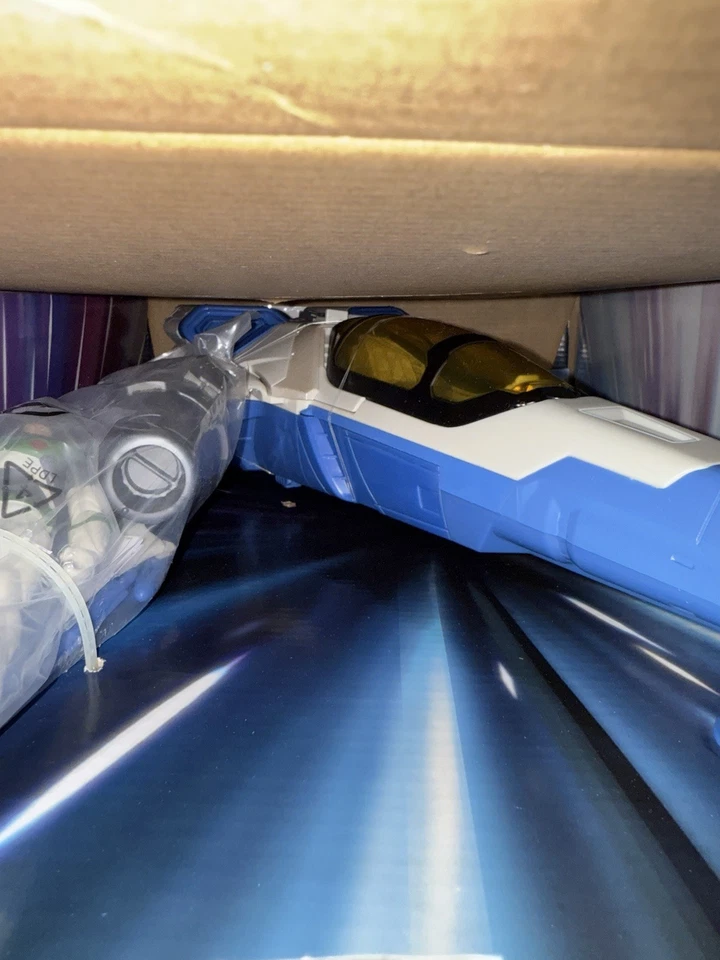 Juguetes Disney y Pixar Lightyear Blast and Battle XL-15 con Buzz Lightyear A... Foto 4 de 4