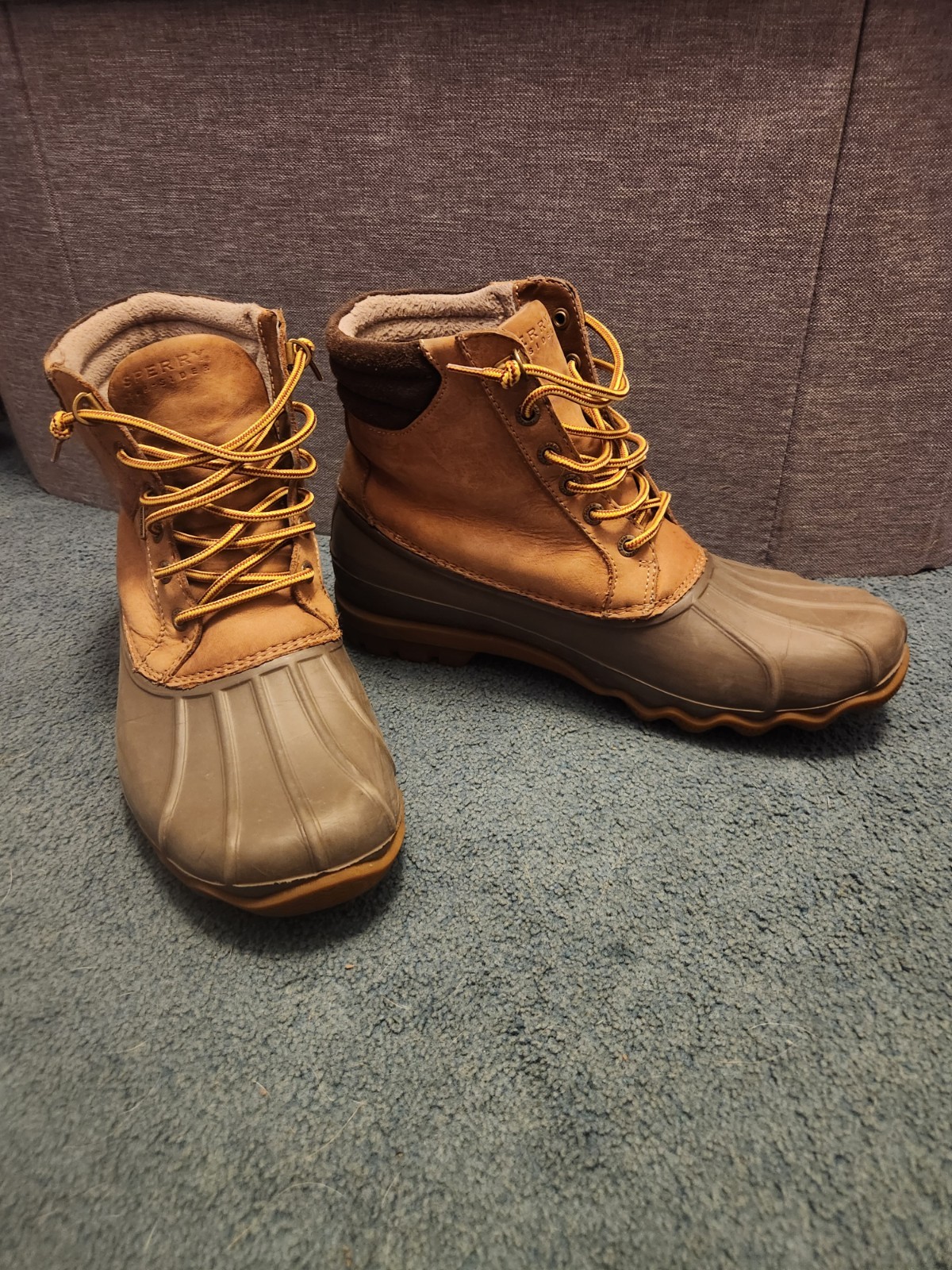's Avenue Duck Boot Tan Brown Size 9 Excellent