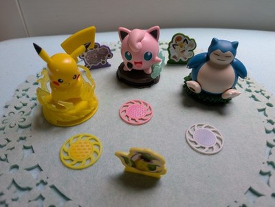 Kinder Überraschung Riesen-Ei Pokémon 2025 Pikachu Relaxo Pummeluff