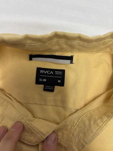 RVCA Mens Button Up Shirt Slim Fit size Medium Yellow Short Sleeve - Picture 4 of 8