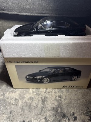 Autoart 1/18 2006 Lexus IS 350 BLACK  1:18
