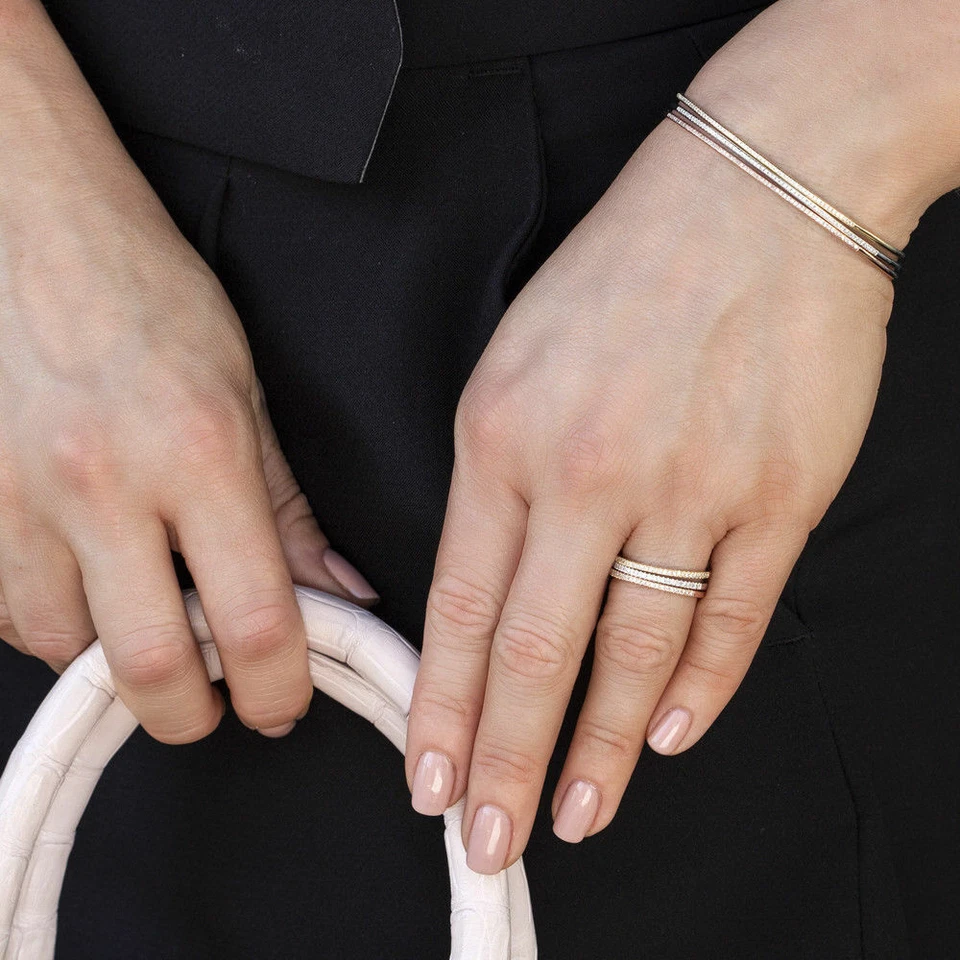 Brazalete Brazalete Brazalete Abierto Oro Amarillo 14K Diamantes 0.16CT Tamaño Natural Grande 7.5" Foto 4 de 4