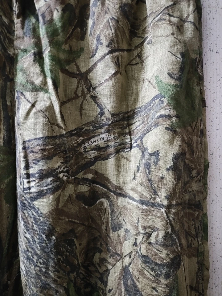 Vintage Realtree Mesh Pants Men's M 32/34 Waist Made In USA Lightweight Hunting - Image 2 of 4