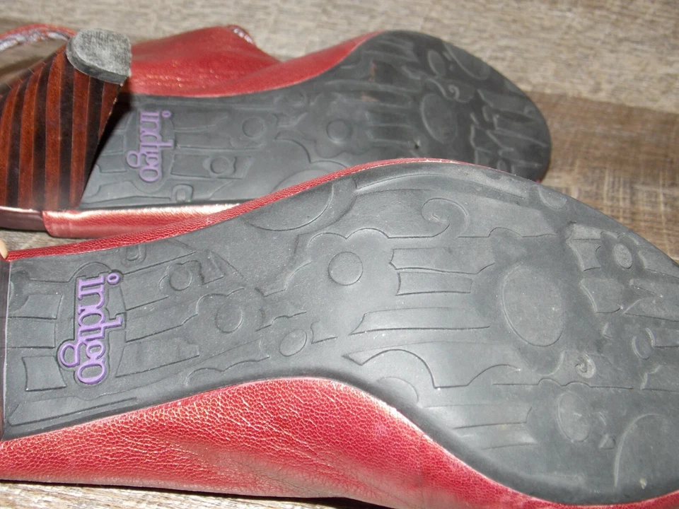Indigo by Clarks Burgundy High Heel Sandals Leather Upper 3 in Heel Women's 8M - Image 4 of 4