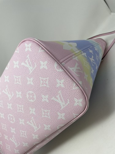 Louis Vuitton Authentic Escale Pastel Pink Neverfull Giant Bag Removable Pouch - Picture 11 of 14