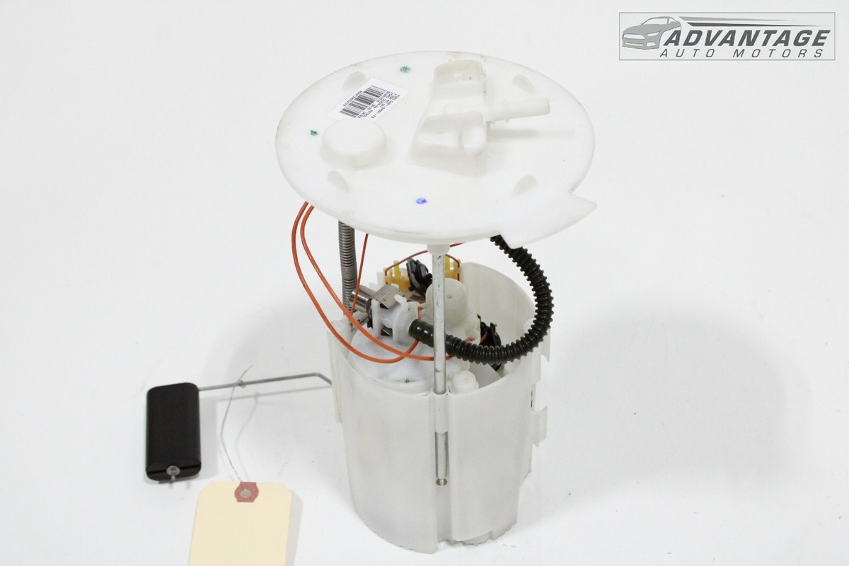 2016-2018 LINCOLN MKC 2.0L GASOLOINE FUEL TANK PUMP UNIT W/ LEVEL