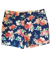 Lands End Mid Rise Blue floral shorts 6in inseam Size 16 P