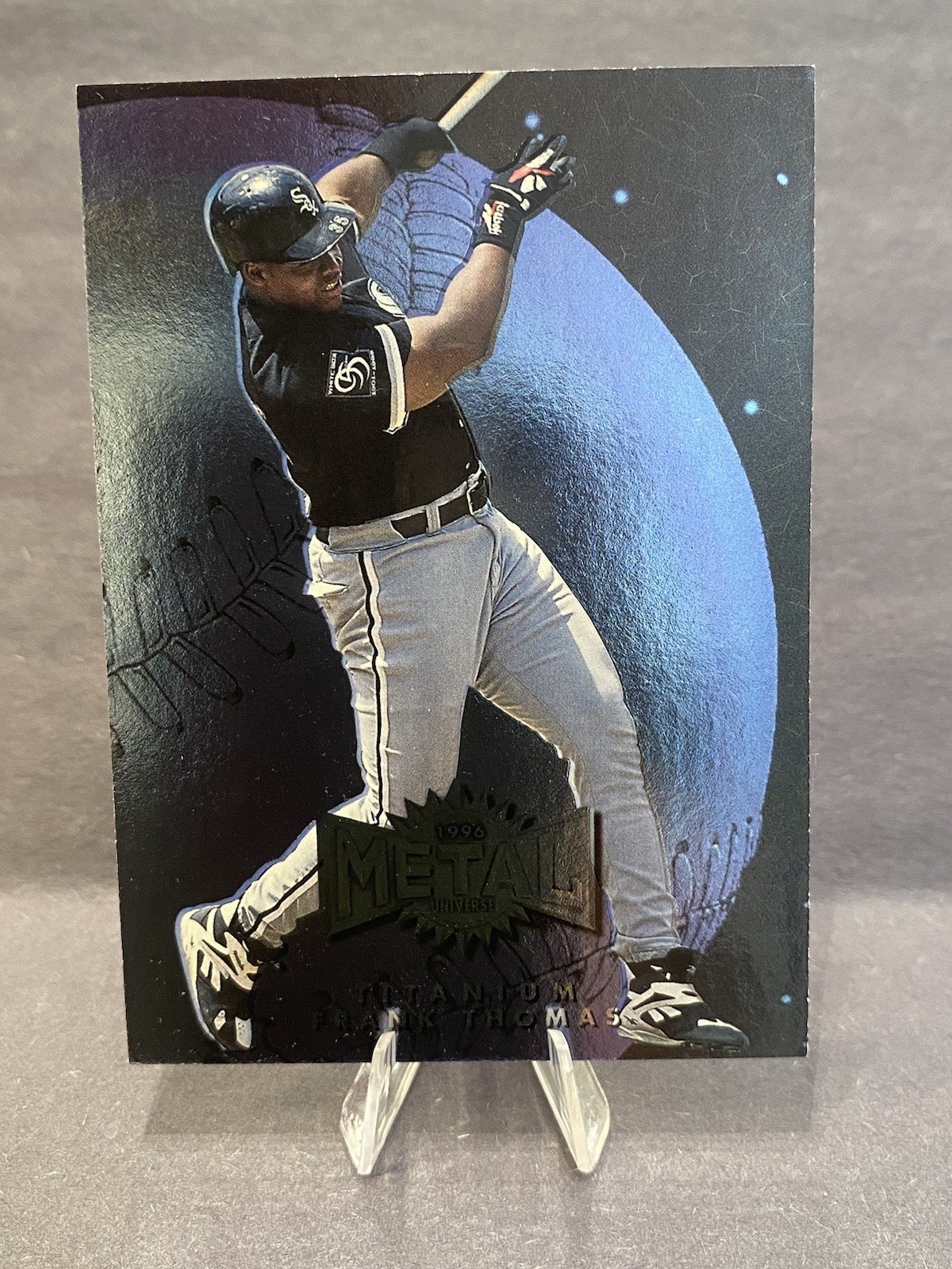 97 Fleer Metal Universe Titanium Frank Thomas #8/10 Chicago White Sox