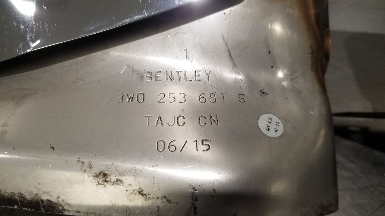 Bentley Continental GT REAR+LEFT, RIGHT Muffler P/N 3W0253681S