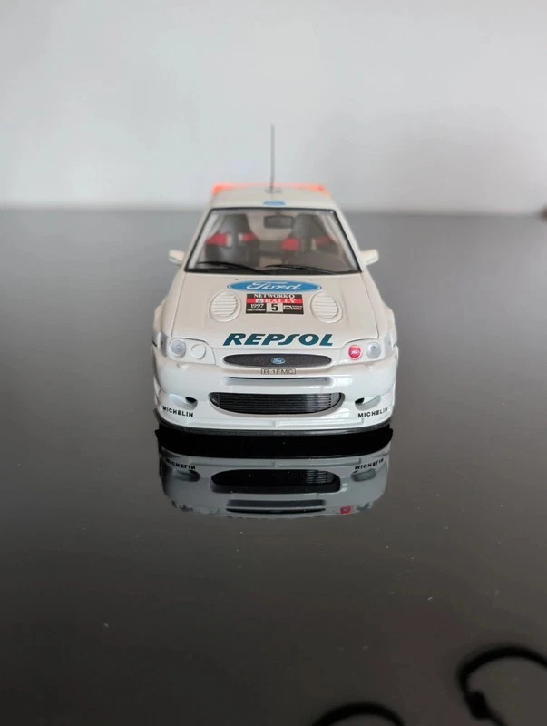 UT Models - Ford Escort Cosworth WRC Repsol - 1:18 - Immagine 3 di 4