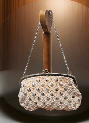 Vintage 50er weiße Handtasche Handgelenk Cluch Hochzeit Zeremonie Tasche mit Silber Perlen