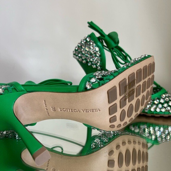サンダル・ミュール Bottega Veneta crystal-embellished mesh and leather sandals New Bottega VENETA crystal Sandal Rhinestone mesh and