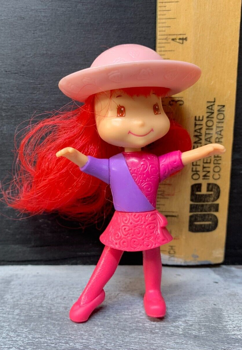 2007 Strawberry Shortcake McDonald's Happy Meal Toy #1