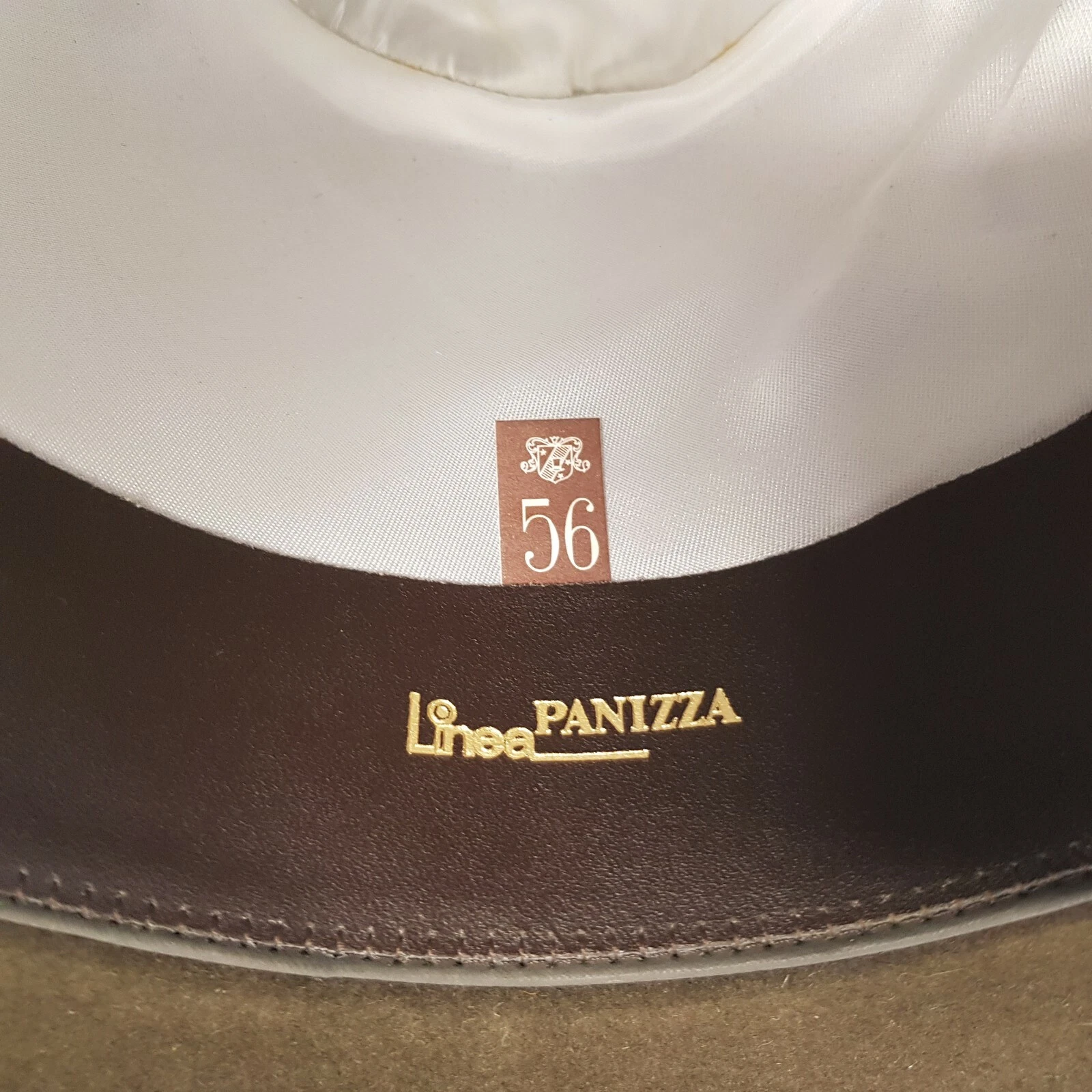 Foto 15 di 15