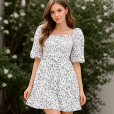 American Eagle Womens Smocked Dress Size Large Puff Sleeve Cottage Birds NWOT