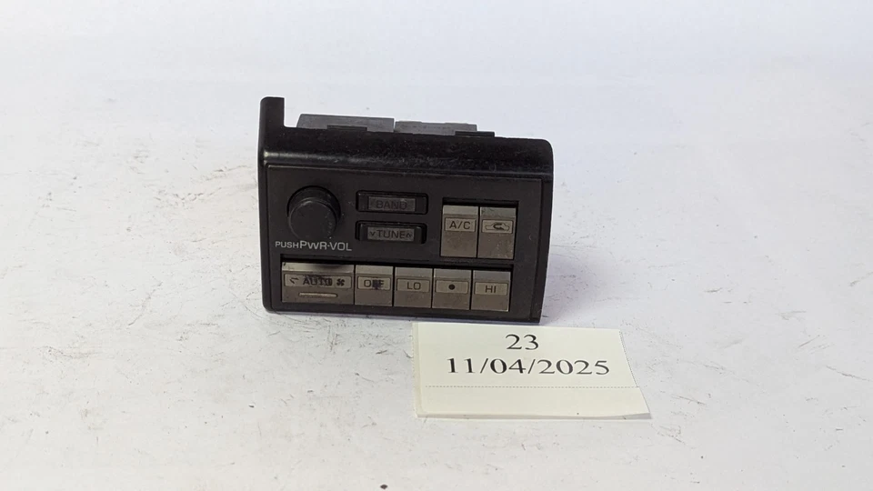 TOYOTA CRESSIDA WAGON 1987-1988 UNIDAD DE CONTROL DE CLIMA DE CALEFACCIÓN OEM Foto 2 de 4