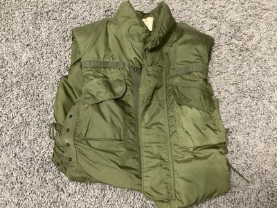 VIETNAM ERA 1967 ARMOR BODY FRAGMENTATION PROTECTIVE FLAK VEST - MEDIUM
